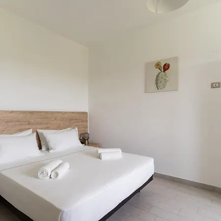 Le Scuderie 3 Apartment *