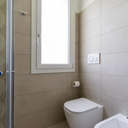 Le Scuderie 3 * Галатоне